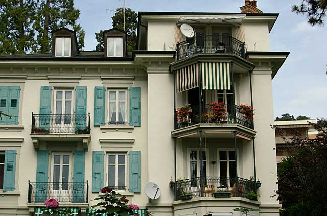 Example of a balcony of a traditional city house
