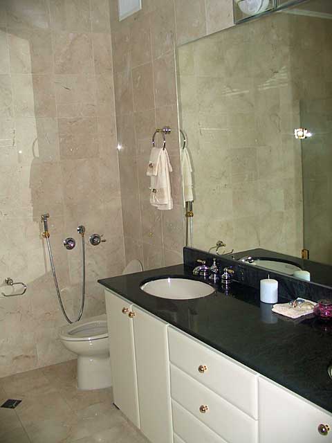 Bathroom Photo Example 